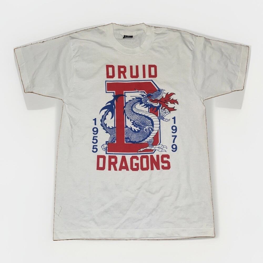 Vintage Fruit of the Loom Dragon Graphic T-shirt Large 50/50 Made In USA 20x28